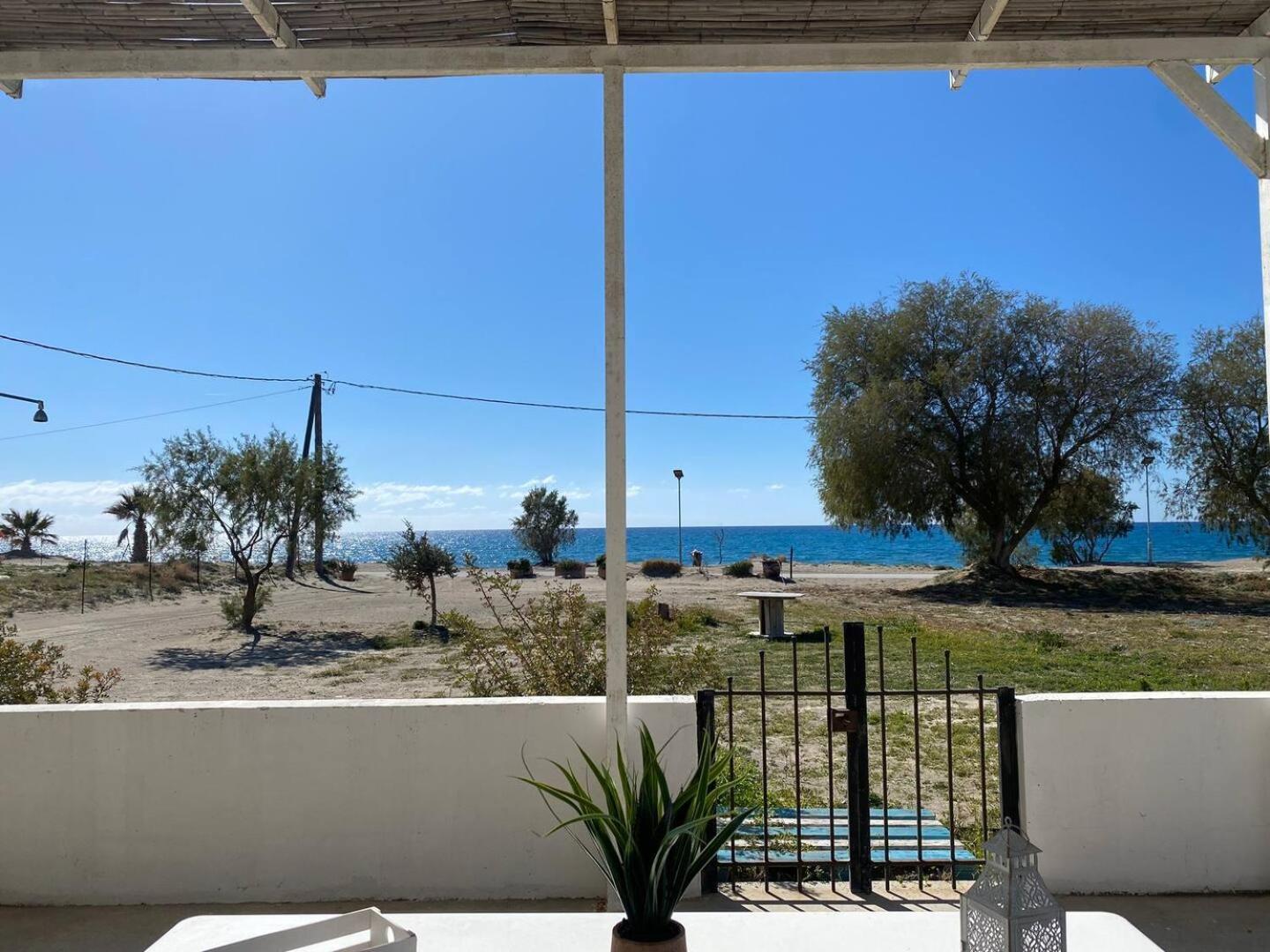 Zen Seaside Holiday home